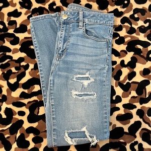 American Eagle Jeans Ripped Size 6